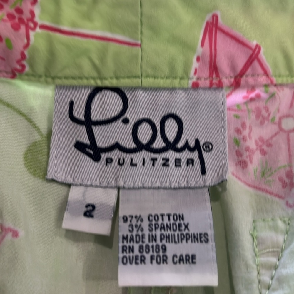 Lilly Pulitzer Vintage Lime Green and Pink Patterned Capri Pants Size 2 - Picture 4 of 4